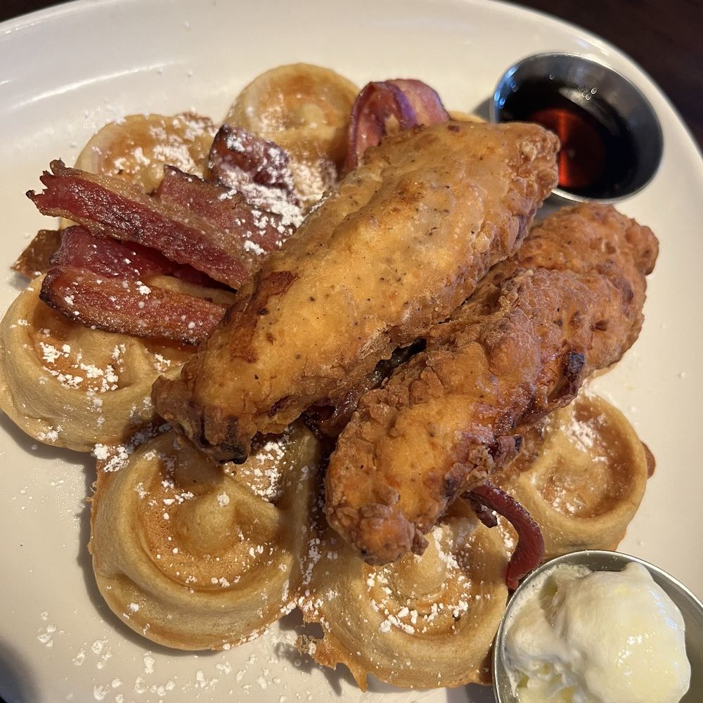 Chicken & Applewood Bacon Waffle Chicken & Applewood Bacon Waffle