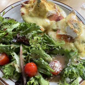 Basilur - Salmon Eggs Benedict - Coffee & Tea Near Me - Buena Park, California