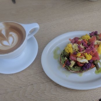 KIT Coffee - Coffee & Tea Near Me - Newport Beach, California