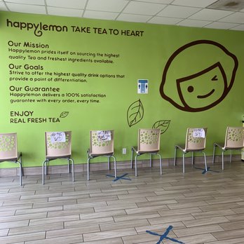 Happy Lemon - Inside the store with social distancing markers - Bubble Tea Near Me - San Jose, California Happy Lemon - Inside the store with social distancing markers - Bubble Tea Near Me - San Jose, California