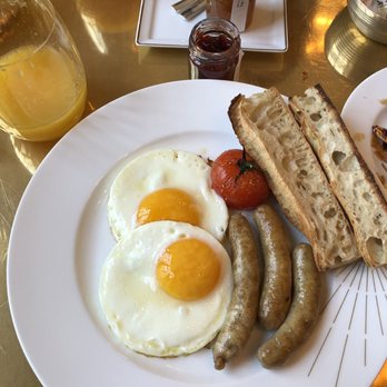Ore - Ducasse au Château de Versailles - The Grand Lever breakfast. - French Near Me - Versailles, 78 Ore - Ducasse au Château de Versailles - The Grand Lever breakfast. - French Near Me - Versailles, 78