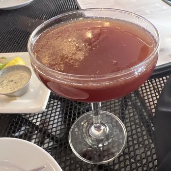 The Independent Restaurant and Bar - Slow Burn - New American Near Me - Placerville, California