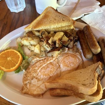 The Cove - Breakfast & Brunch Near Me - Madeira Park, British Columbia