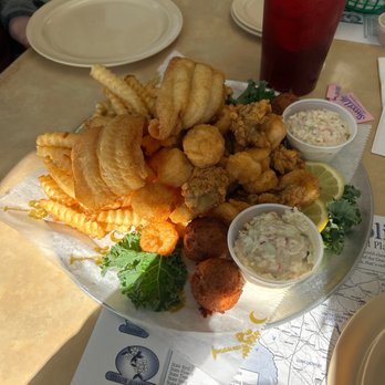 Ace Basin Fish Camp - Seafood Near Me - Jacksonboro, South Carolina