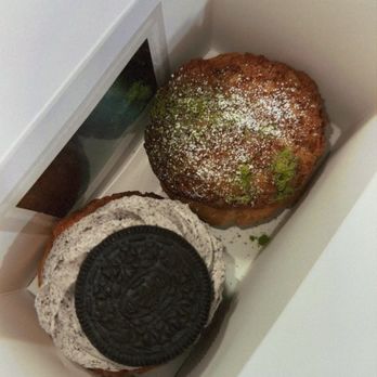 Le Le Choux - choux au craquelin and oreo creme - Bakeries Near Me - Daly City, California Le Le Choux - choux au craquelin and oreo creme - Bakeries Near Me - Daly City, California