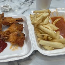 Wings & Deli
