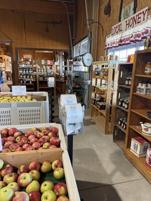 Marker-Miller Orchards by null
