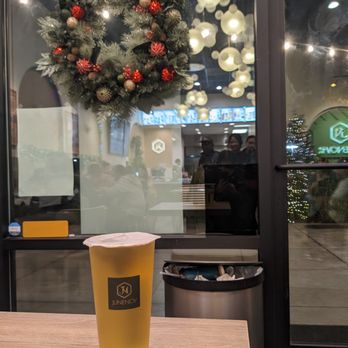 Junenov Tea - Rose-infused jade tea - Bubble Tea Near Me - Pleasant Hill, California