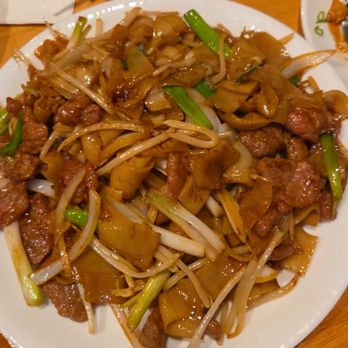 New China Restaurant - Beef chow fun - Chinese Near Me - Manteca, California New China Restaurant - Beef chow fun - Chinese Near Me - Manteca, California