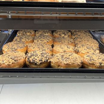 O&H Danish Bakery - Dulce de Leche Paczki - Bakeries Near Me - Racine, Wisconsin