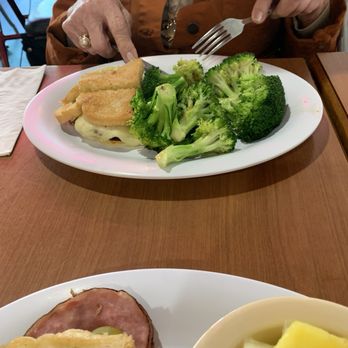 Cool Moose Cafe - Ham and Brie melt, with fresh broccoli on side. - Breakfast & Brunch Near Me - Jacksonville, Florida Cool Moose Cafe - Ham and Brie melt, with fresh broccoli on side. - Breakfast & Brunch Near Me - Jacksonville, Florida