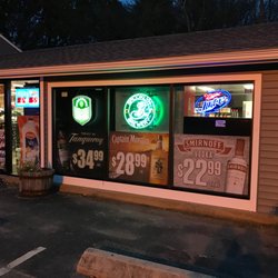 Buscemi’s Liquors & Variety