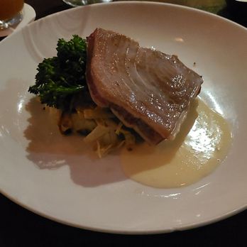 Fleetwood's on Front St - Seared Ahi - New American Near Me - Lahaina, Hawaii Fleetwood's on Front St - Seared Ahi - New American Near Me - Lahaina, Hawaii