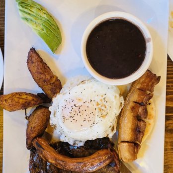 La Puerta Roja - Bandeja Paisa - Latin American Near Me - Brooklyn, New York La Puerta Roja - Bandeja Paisa - Latin American Near Me - Brooklyn, New York
