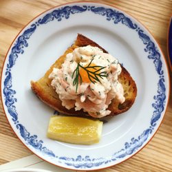 Aquavit - Toast skagen