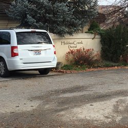 Hidden Creek Dental - Rude owners of unmarked property need to learn some manners. If this is how they treat others I wouldn't for sure do for dental work there!