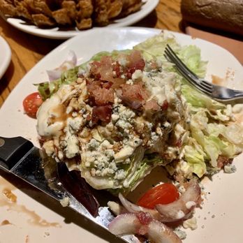 Outback Steakhouse - Steakhouses Near Me - Columbus, Ohio Outback Steakhouse - Steakhouses Near Me - Columbus, Ohio