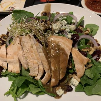 Pizza Gallery & Grill - Gourmet Pizza, Art Gallery & More - Grilled Chicken Spinach Salad - Pizza Near Me - Melbourne, Florida