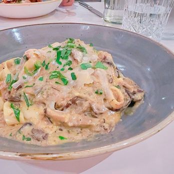 Francobollo Posto Italino - Italian Near Me - Toronto, Ontario