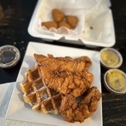 Cheeks Chicken & Waffles - Tenders and waffle lunch deal and Mac n cheese bites