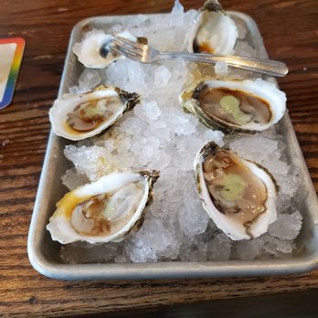 Squealing Pig - House oyster - American Near Me - Provincetown, Massachusetts Squealing Pig - House oyster - American Near Me - Provincetown, Massachusetts