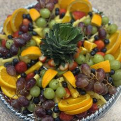 BellyFull Cafe & Catering - Assorted fruit platter. Ideal for office parties Serves 12-15