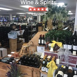 Country Roads Wine & Spirits - Absolutely gorgeous! I love everything about this place!