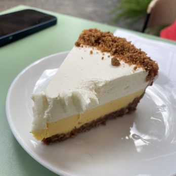 Chug's Diner - Passionfruit pie - Cuban Near Me - Miami, Florida