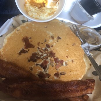 Ruby Slipper Midcity - Bacon Praline Pancakes eggs Applewood-Smoked Bacon - Breakfast & Brunch Near Me - New Orleans, Louisiana