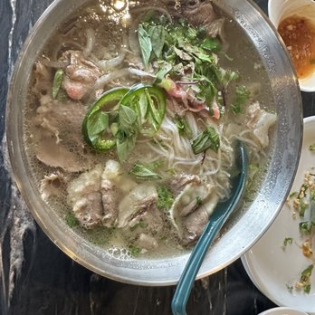 Pho Momma - #1. Lean Beef, Flank, Brisket, Fat Brisket, Tripe and Tendon Soup. 1/11/23 - Noodles Near Me - Sacramento, California