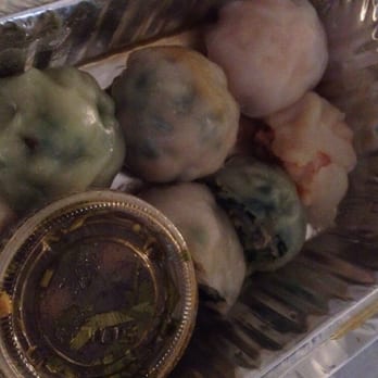 Saiguette - Assorted moon dumplings shrimp, chive n shrimp n chicken. - Vietnamese Near Me - Manhattan, New York Saiguette - Assorted moon dumplings shrimp, chive n shrimp n chicken. - Vietnamese Near Me - Manhattan, New York