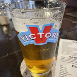 Pappou's Pizza Pub - Loyal Larger