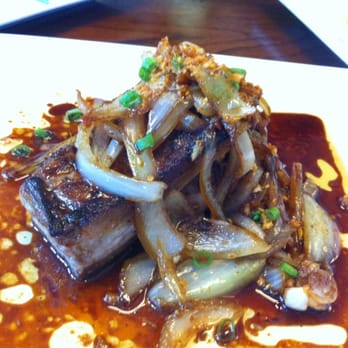 Star Noodle - Seared Ahi Belly, Sweet Maui Onion, Ginger-Lemon-Soy (not on menu!) - Asian Fusion Near Me - Lahaina, Hawaii