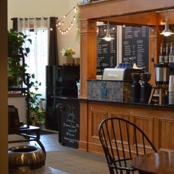 26:Three Coffee House