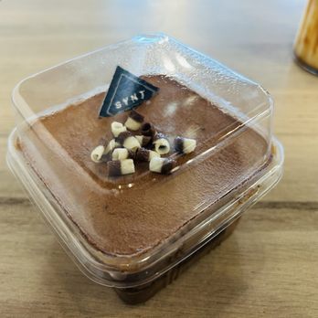 Elite Experience: SYNT Coffee - In a west end town in a dead end world  Sea Salt Caramel Toffee Nut Einspänner Caffè Latte, Ganesh Chocolate Cake, & Red Velvet Cream Cheese - Yelp Events Near Me - Los Angeles, California