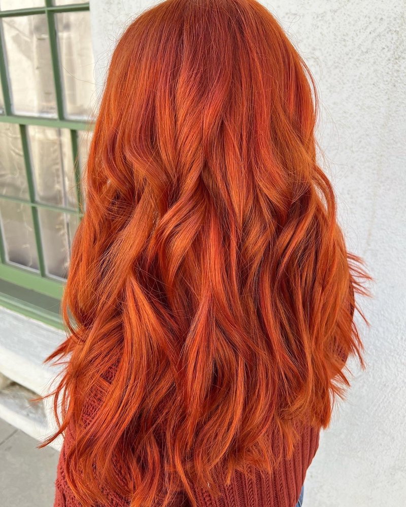 Vixen Hair Logo