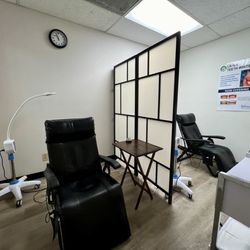 Moe's Teeth Whitening