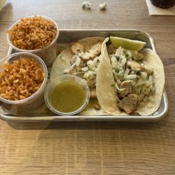 Red Mesa Mercardo - Mojo tacos