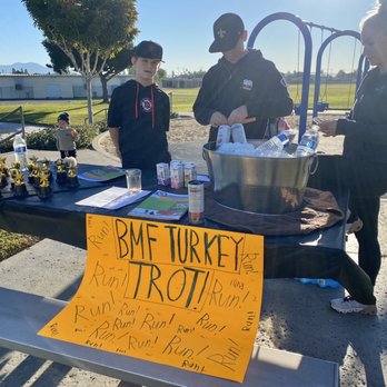 BMF Training - COMMUNITY - Gyms Near Me - Huntington Beach, California