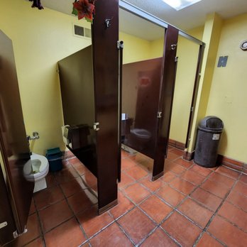 Lordsburg KOA - Toilet stalls - RV Parks Near Me - Lordsburg, New Mexico Lordsburg KOA - Toilet stalls - RV Parks Near Me - Lordsburg, New Mexico