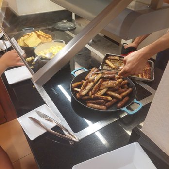 Hyatt Place Seattle/Downtown - Breakfast choices - Hotels Near Me - Seattle, Washington