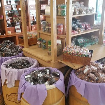 Rocky Mountain Chocolate Factory - Chocolatiers & Shops Near Me - Lake Arrowhead, California Rocky Mountain Chocolate Factory - Chocolatiers & Shops Near Me - Lake Arrowhead, California