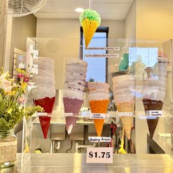 Scoops Ice Cream & Candy - Interior