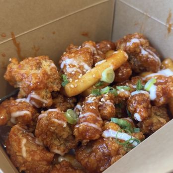 Seoul Market Eatery - Fried chicken gangjeong sweet and spicy - Korean Near Me - Los Angeles, California