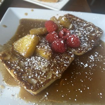 The Creamery Downtown - Cafes Near Me - Green Bay, Wisconsin