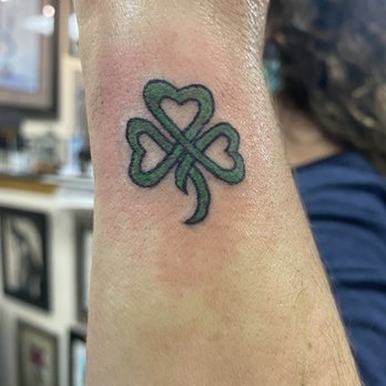 Breakthrough Tattoo - Tattoo Near Me - Upland, California