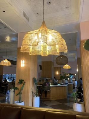 Birdcage Hollywood by null