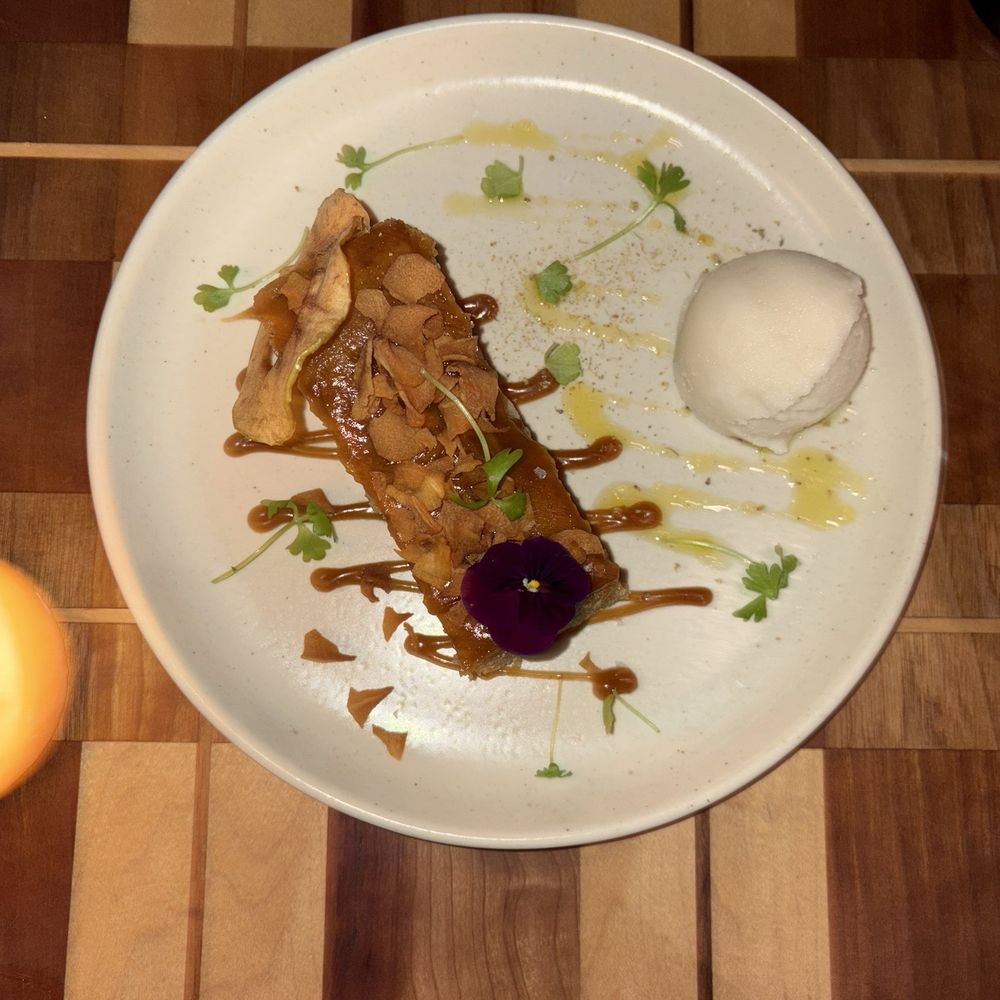 Twelvemonth - Oil cake - Vegan Near Me - Burlingame, California Twelvemonth - Oil cake - Vegan Near Me - Burlingame, California