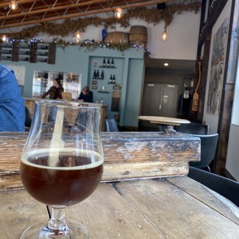 de Garde Brewing - Breweries Near Me - Tillamook, Oregon