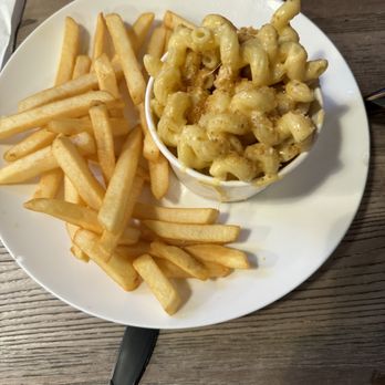 Hook & Anchor - Kids Mac and cheese - Seafood Near Me - Costa Mesa, California Hook & Anchor - Kids Mac and cheese - Seafood Near Me - Costa Mesa, California